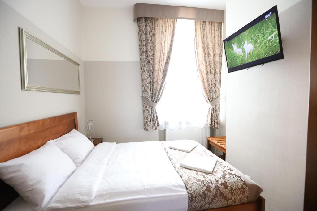 Garden Palace Krakow Ngoại thất bức ảnh