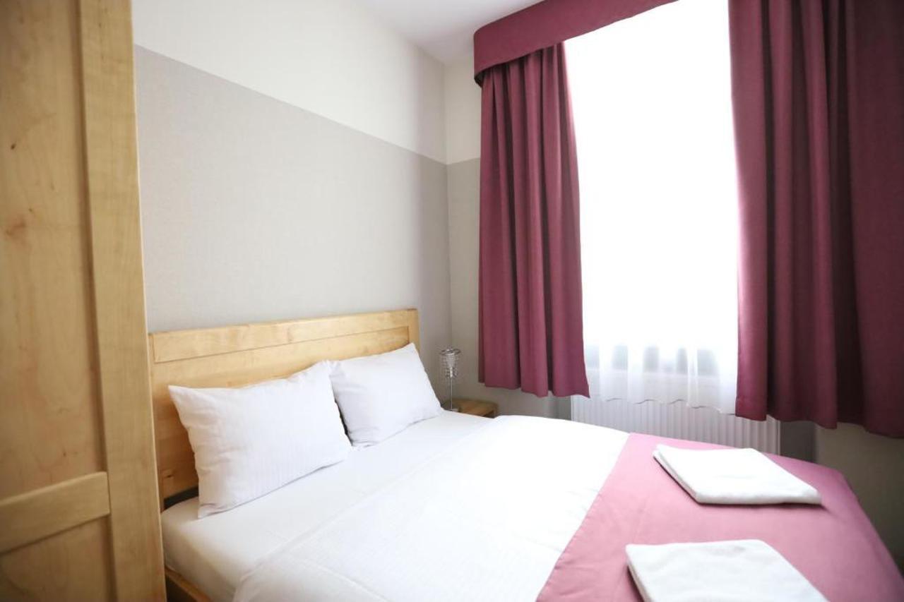 Garden Palace Krakow Ngoại thất bức ảnh