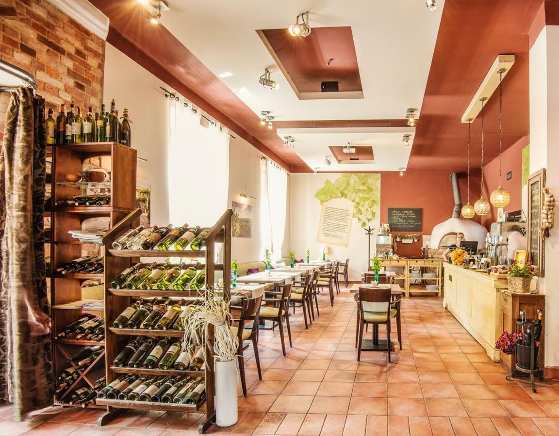 Garden Palace Krakow Ngoại thất bức ảnh